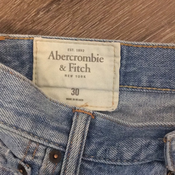 Abercrombie & Fitch ripped jean shorts - Picture 2 of 3